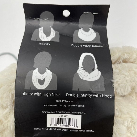 Nicole's‎ Boutique Faux Fur Infinity Scarf color beige Double Wrap High Neck - Picture 5 of 5